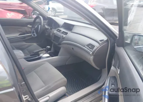 2008 Honda Accord 2.4 Ex z USA, uszkodzony, nr VIN 1HGCP26718A049949